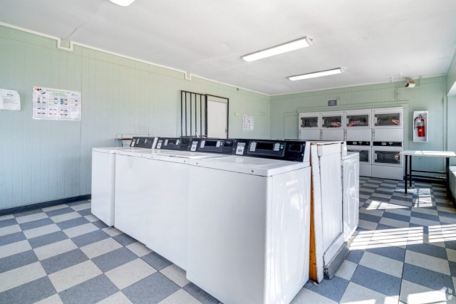 Cielo Hills laundry room